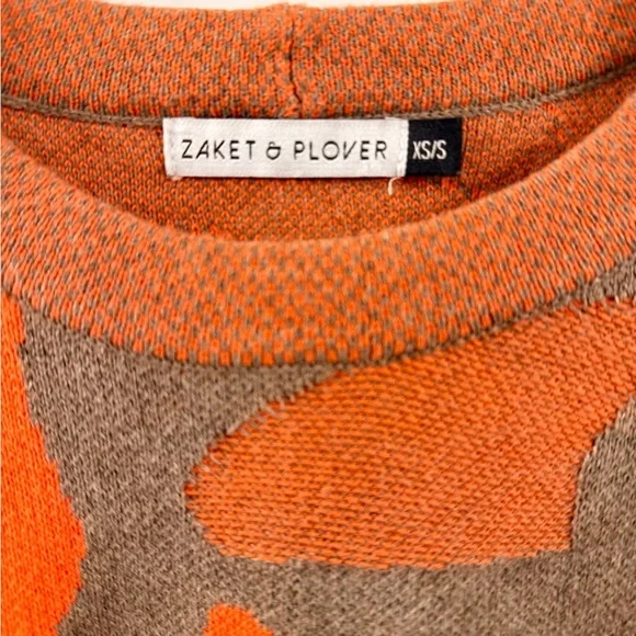 Salmon and Taupe Abstract Sweater Poncho (xs/s) - Picture 5 of 7